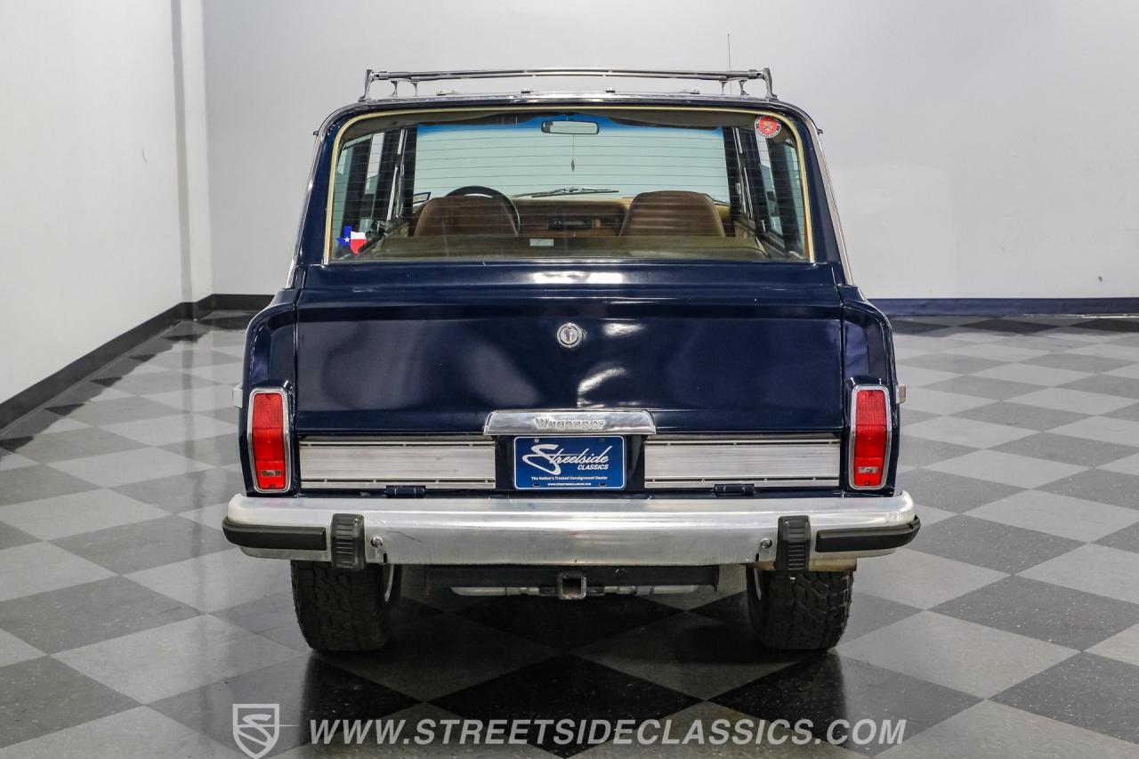 1985 Jeep Grand Wagoneer Restomod