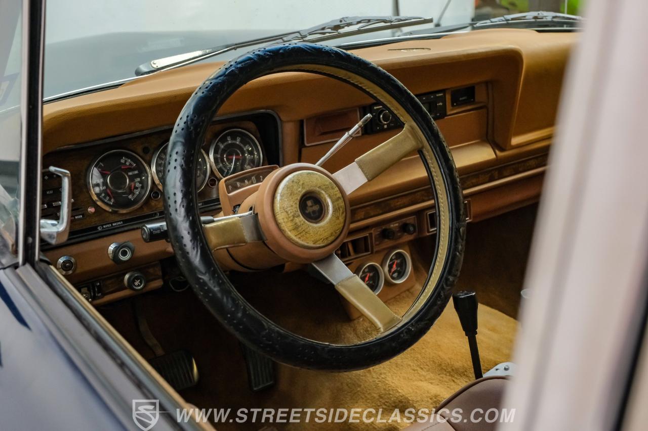1985 Jeep Grand Wagoneer Restomod