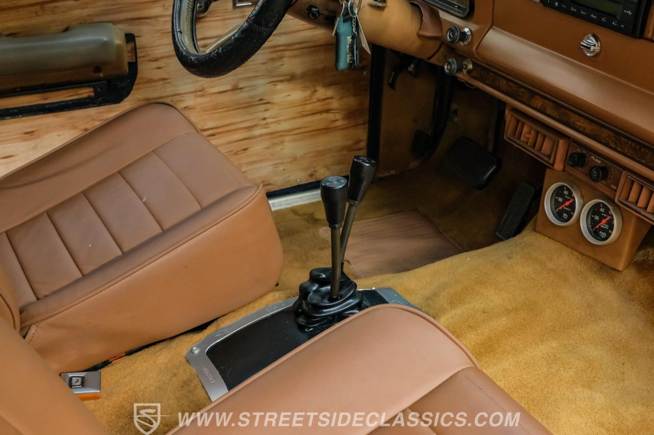 1985 Jeep Grand Wagoneer Restomod