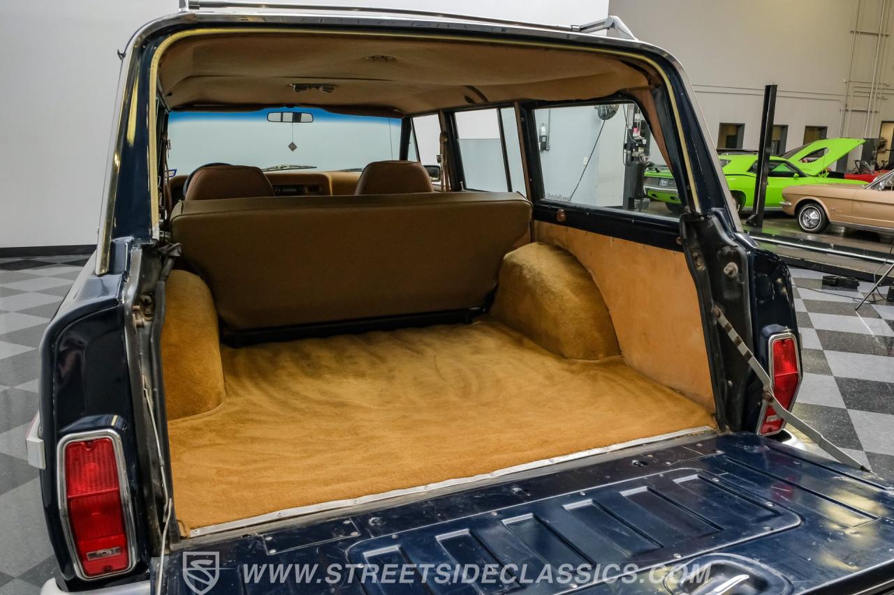 1985 Jeep Grand Wagoneer Restomod