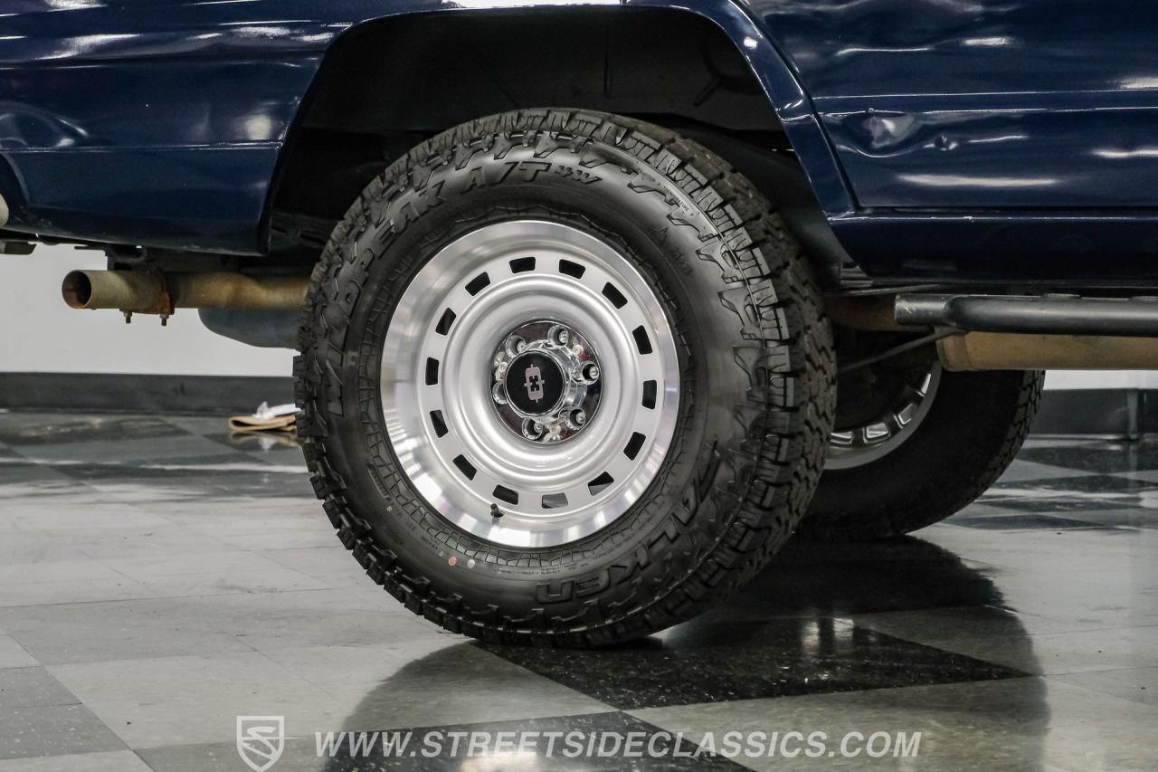 1985 Jeep Grand Wagoneer Restomod