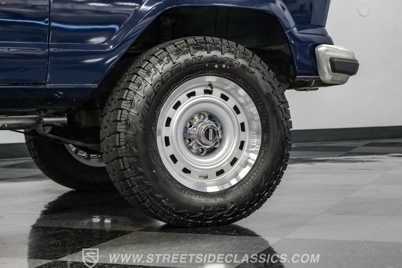 1985 Jeep Grand Wagoneer Restomod