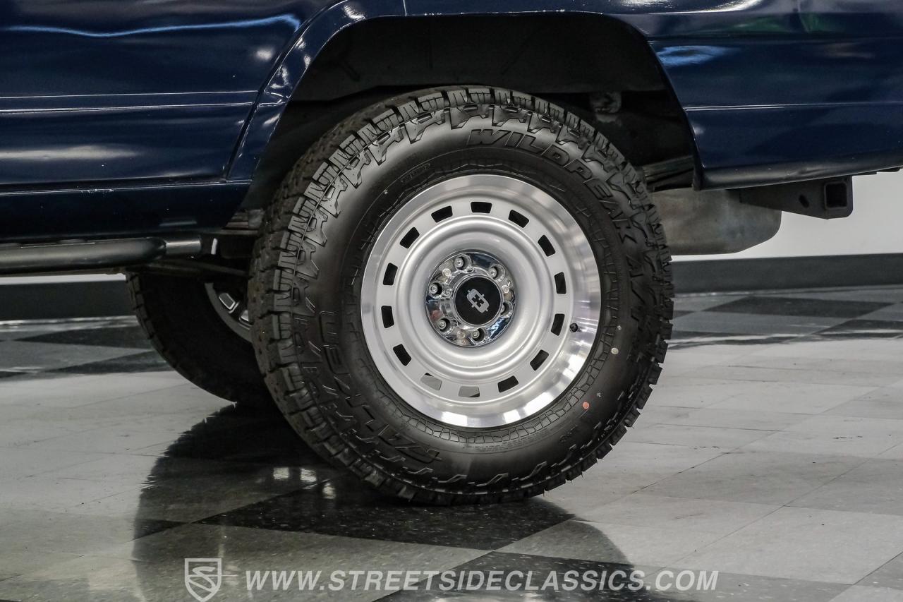 1985 Jeep Grand Wagoneer Restomod