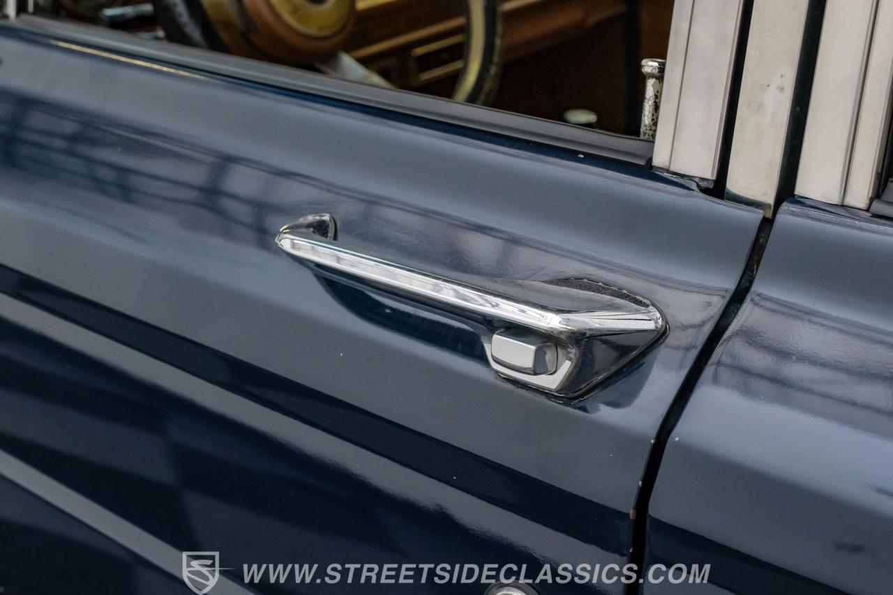 1985 Jeep Grand Wagoneer Restomod