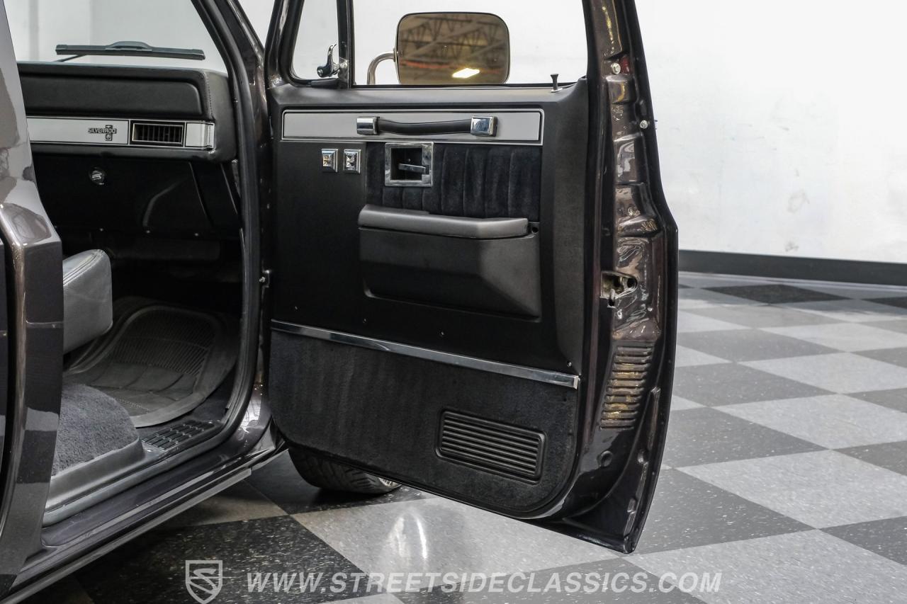 1983 Chevrolet C10 Restomod