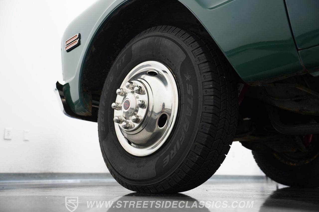 1968 Chevrolet C30 Flatbed Dually