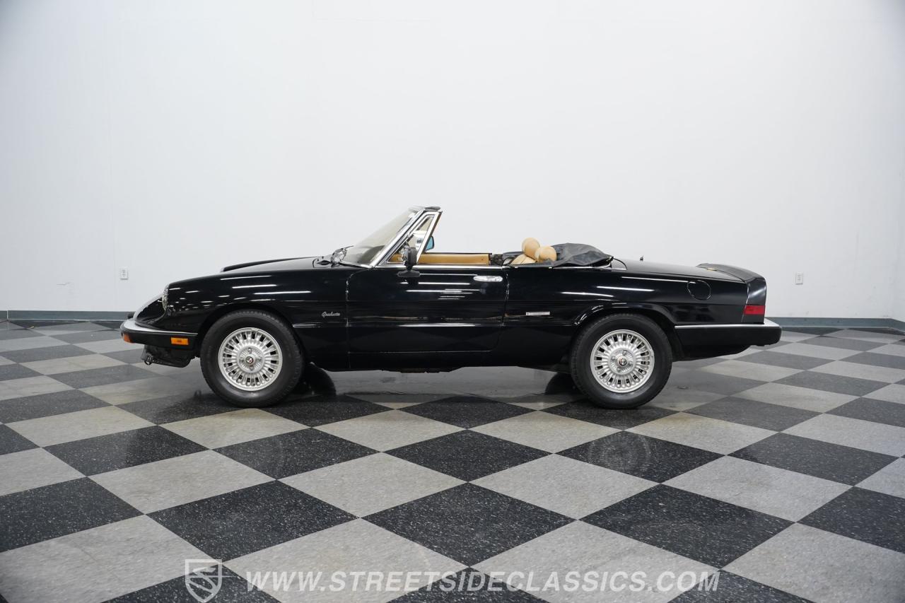 1990 Alfa Romeo Spider Graduate