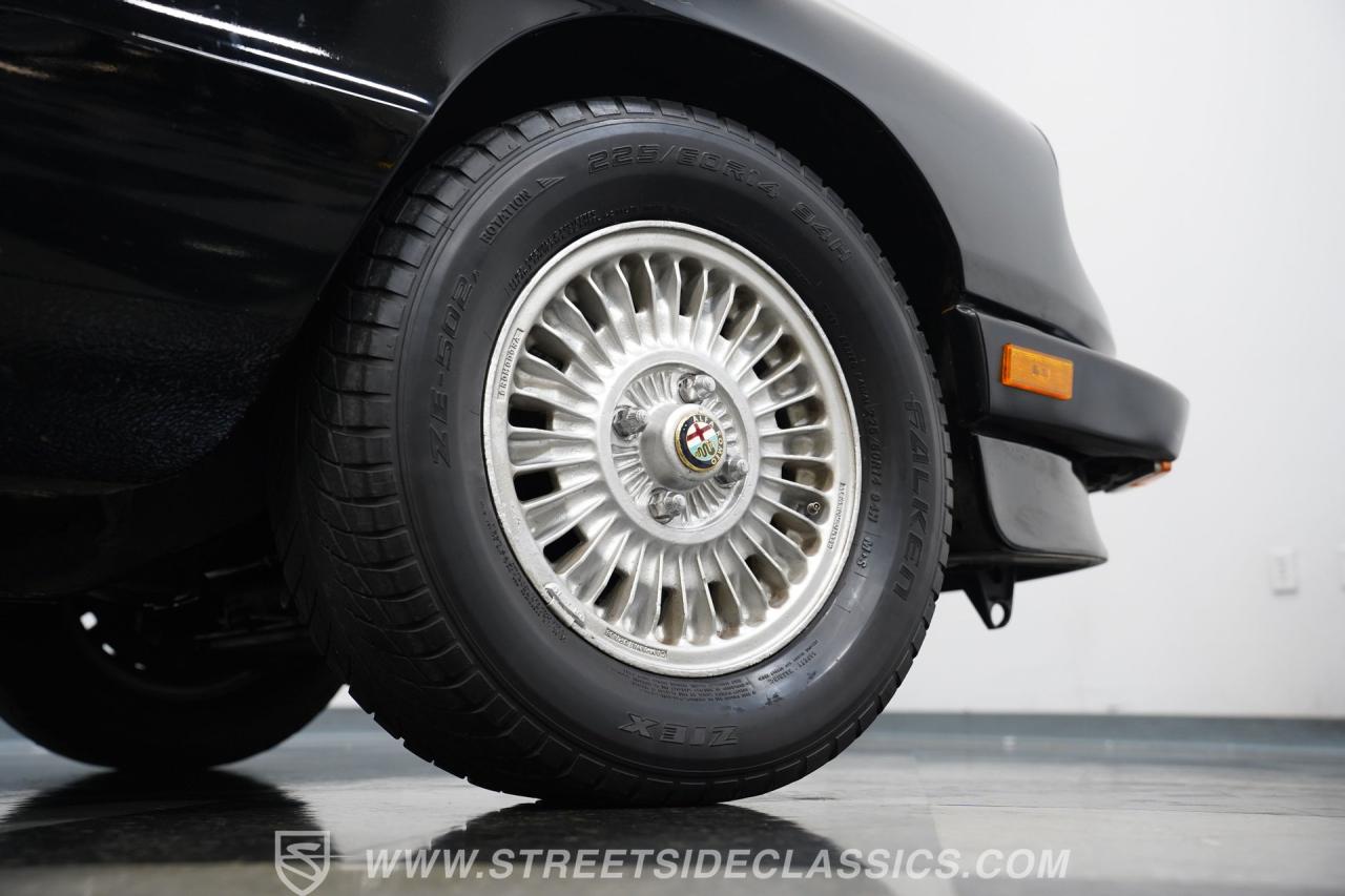 1990 Alfa Romeo Spider Graduate
