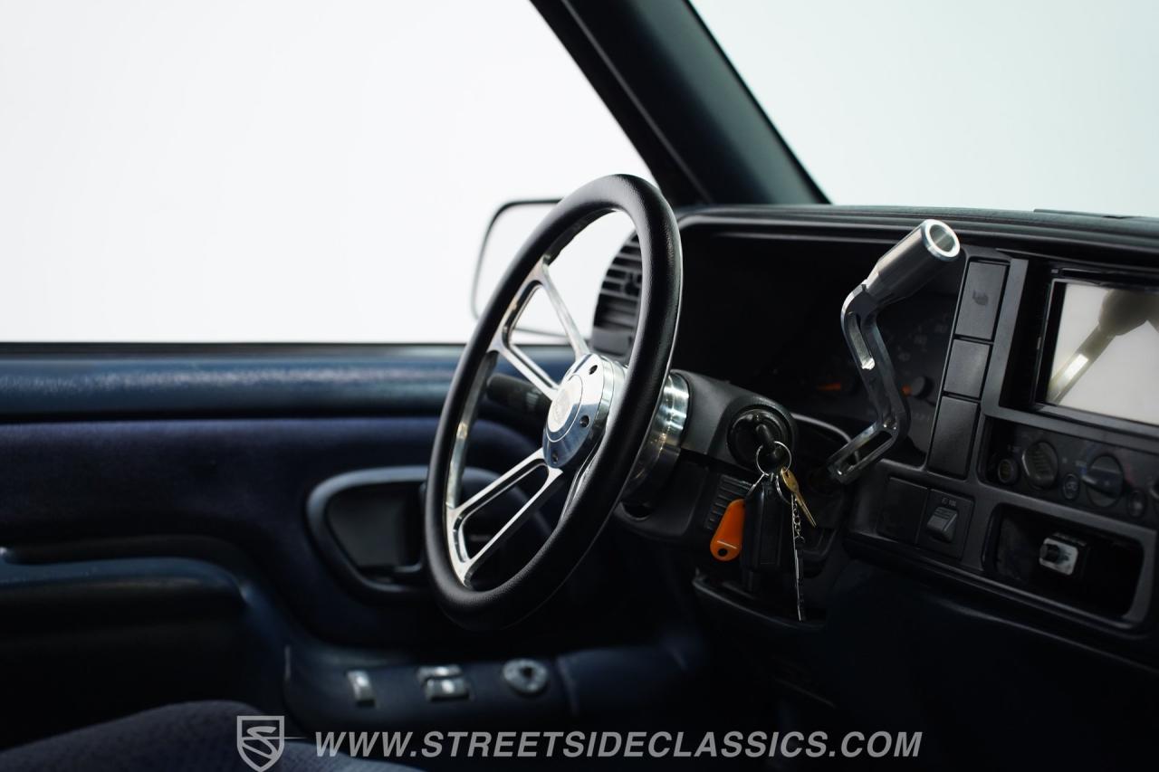 1997 Chevrolet Tahoe 5.3L LS