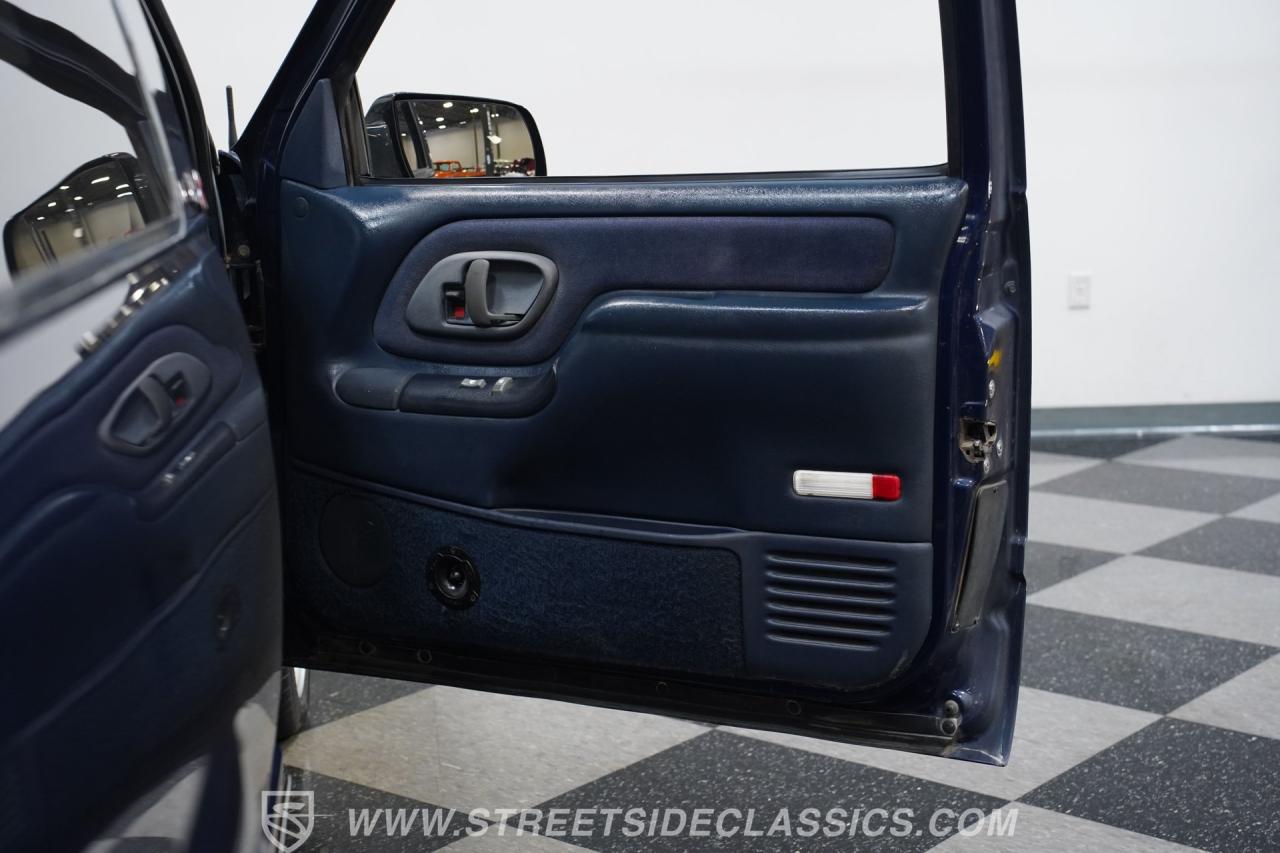 1997 Chevrolet Tahoe 5.3L LS