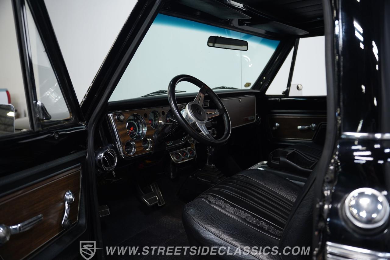 1972 Chevrolet C10 Restomod