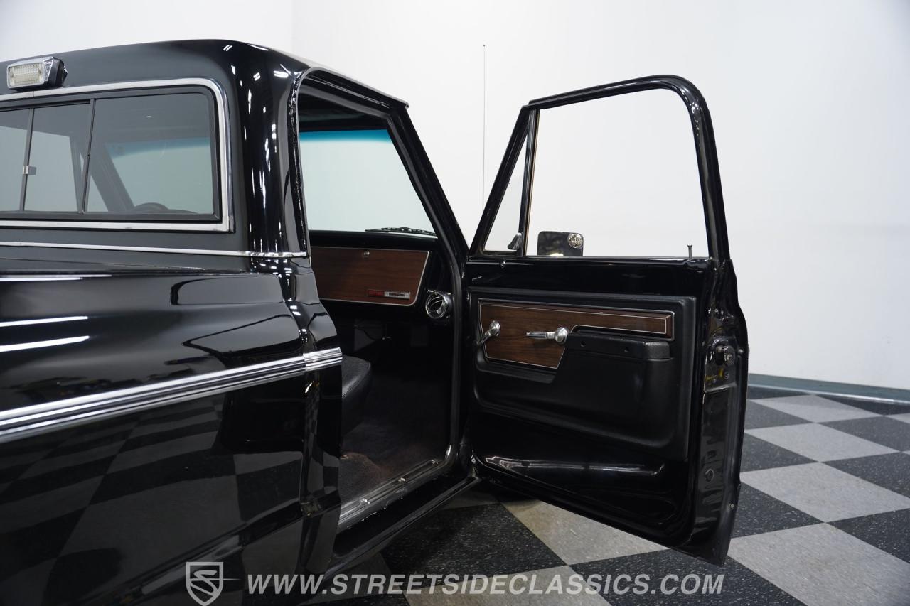 1972 Chevrolet C10 Restomod