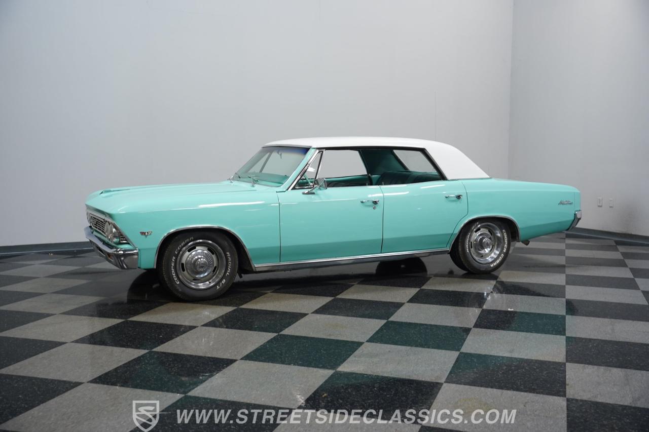 1966 Chevrolet Chevelle Malibu 4 Door Hardtop