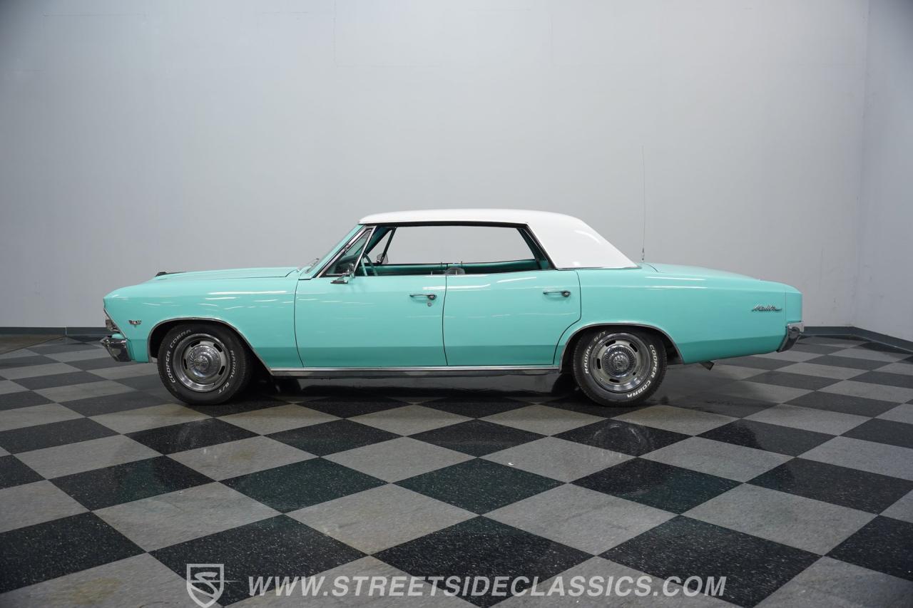 1966 Chevrolet Chevelle Malibu 4 Door Hardtop
