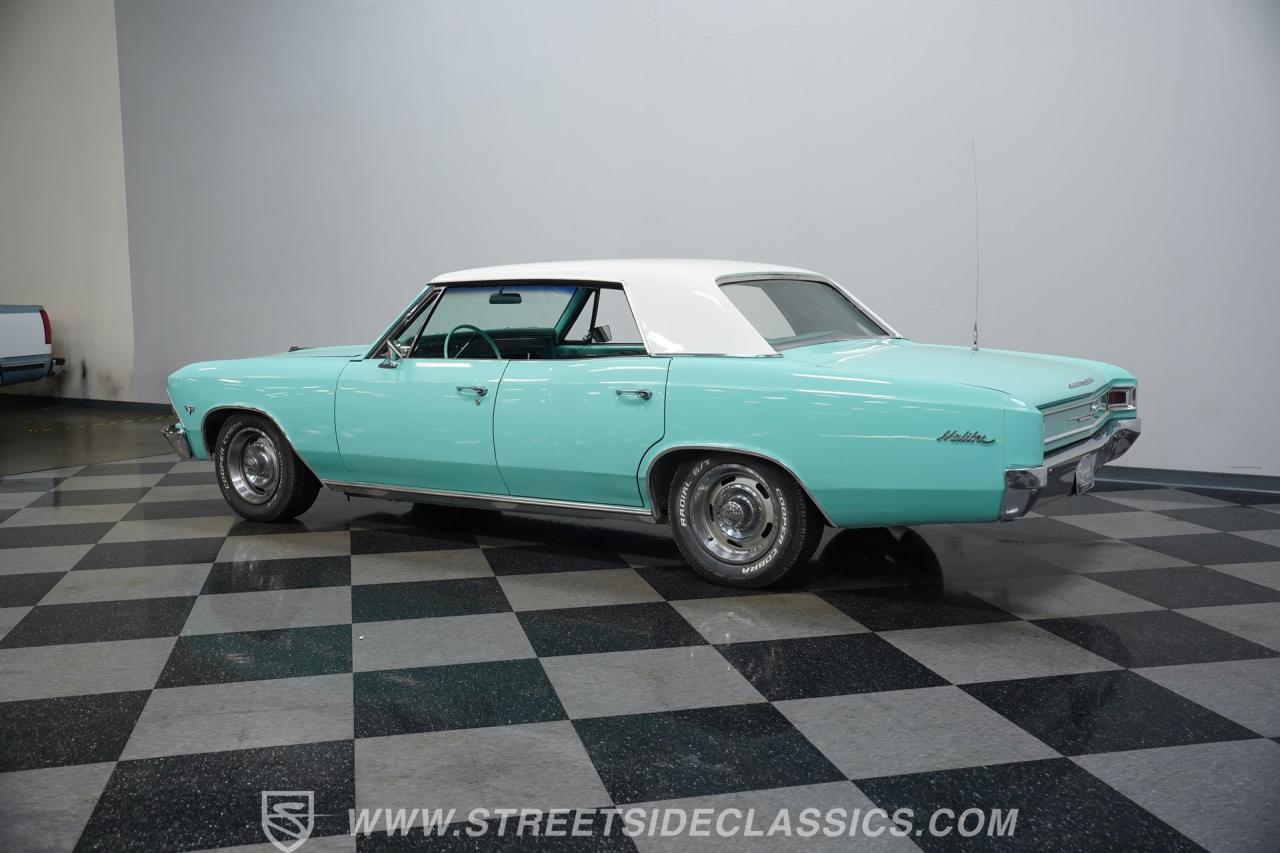 1966 Chevrolet Chevelle Malibu 4 Door Hardtop
