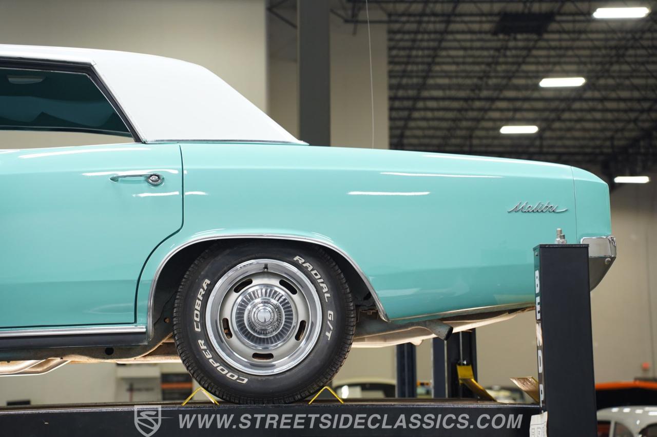 1966 Chevrolet Chevelle Malibu 4 Door Hardtop