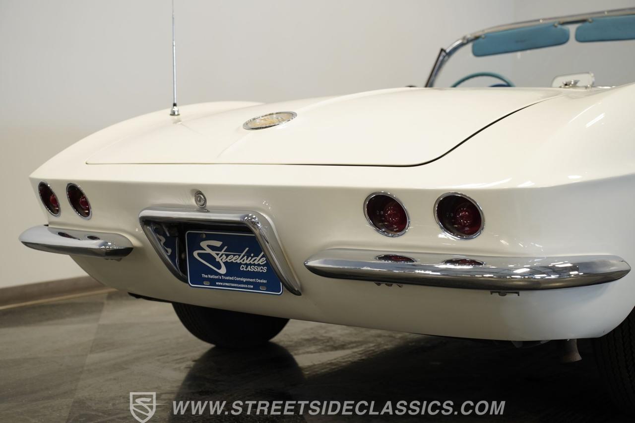 1961 Chevrolet Corvette Convertible