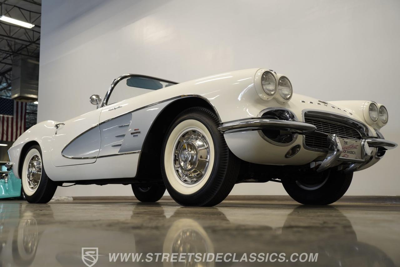 1961 Chevrolet Corvette Convertible