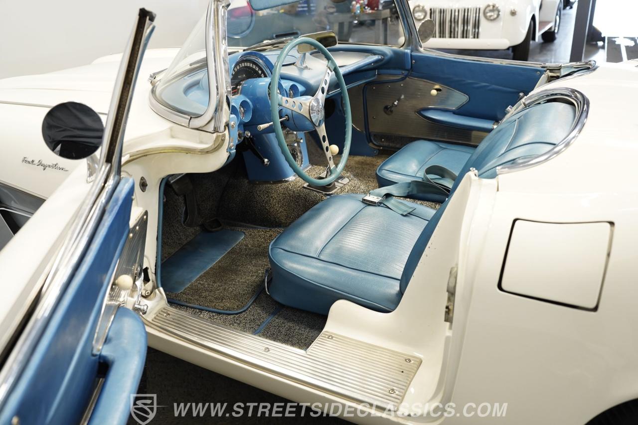 1961 Chevrolet Corvette Convertible