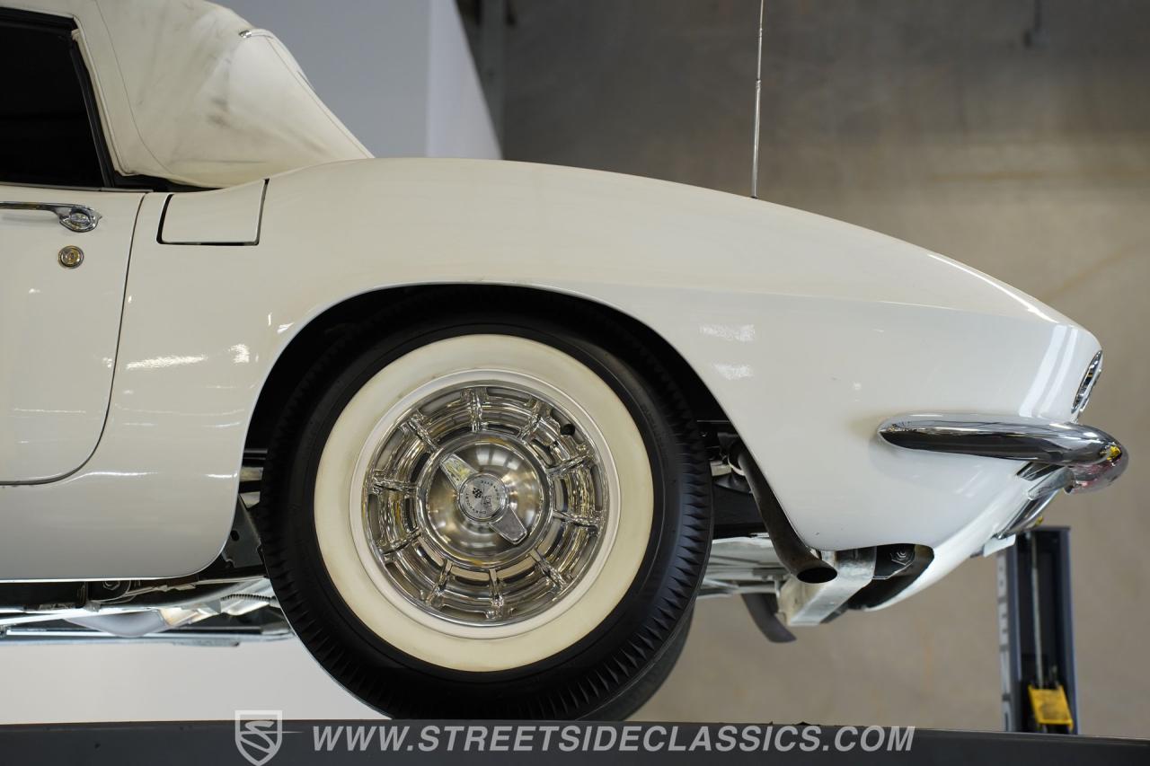 1961 Chevrolet Corvette Convertible