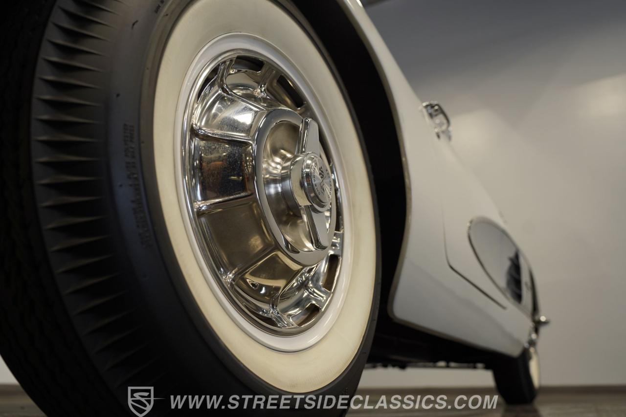 1961 Chevrolet Corvette Convertible