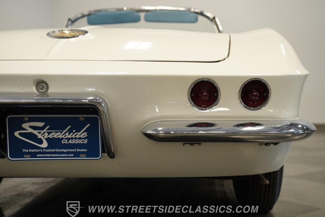 1961 Chevrolet Corvette Convertible