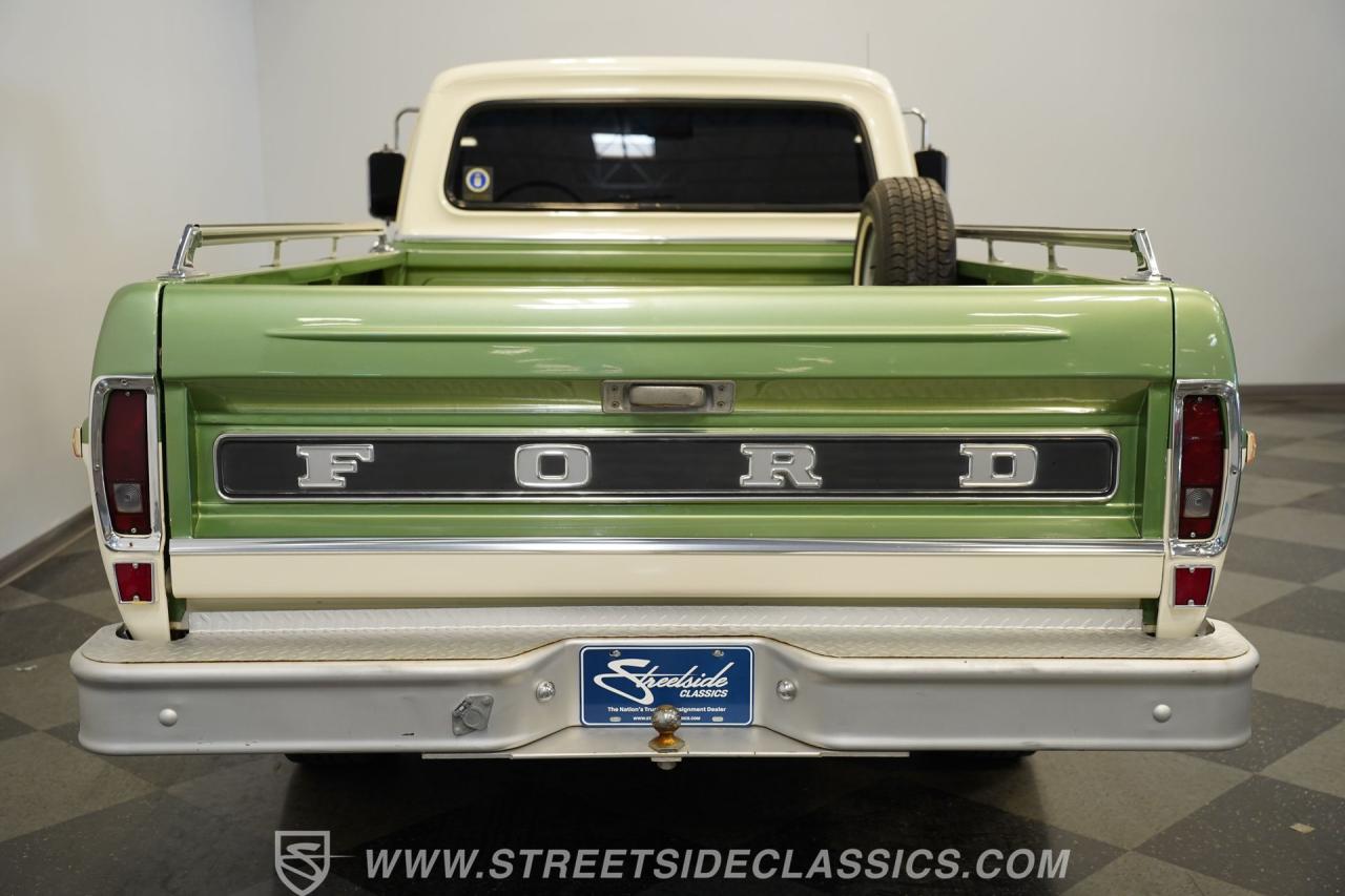 1972 Ford F-100 Sport Custom