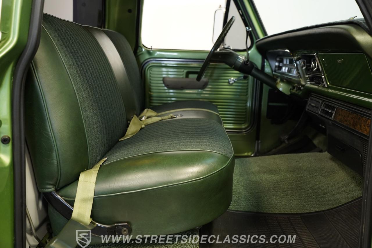 1972 Ford F-100 Sport Custom