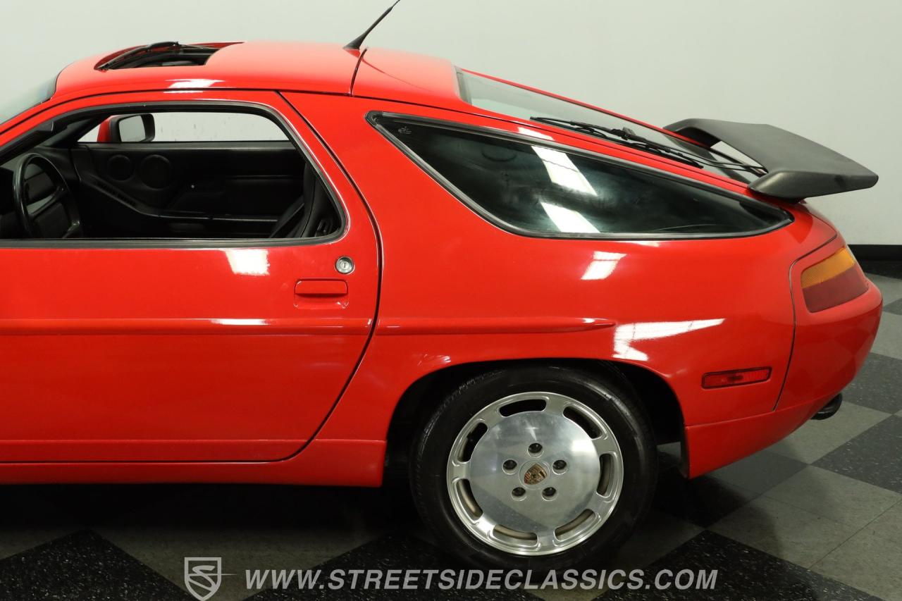 1989 Porsche 928 S4