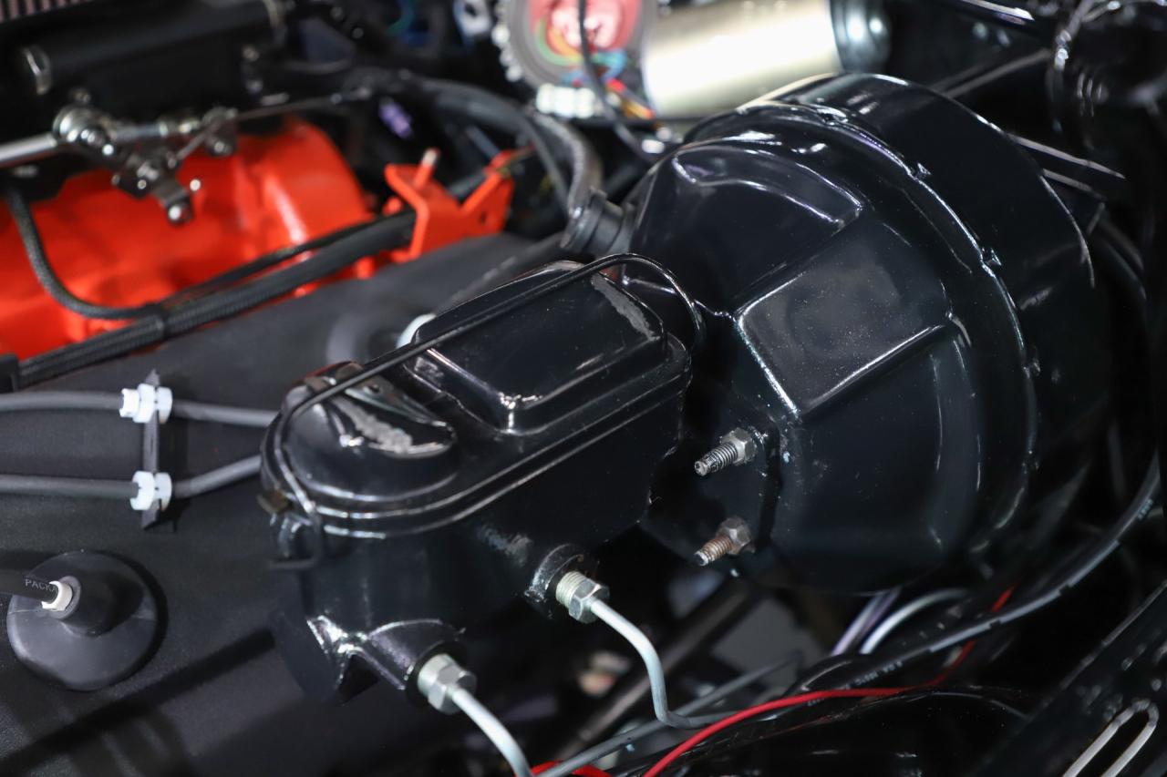 1970 Dodge Challenger R/T Restomod