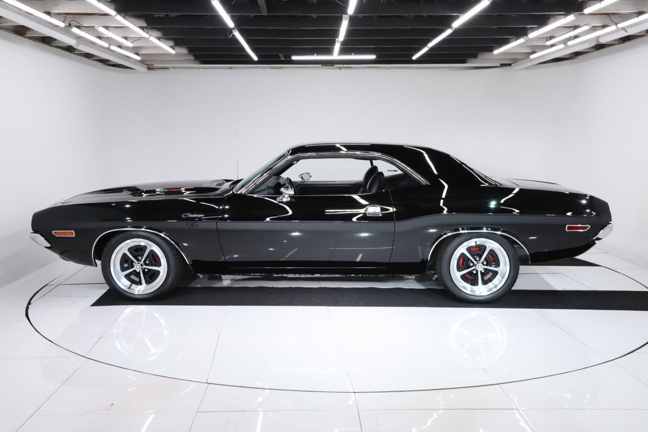 1970 Dodge Challenger R/T Restomod