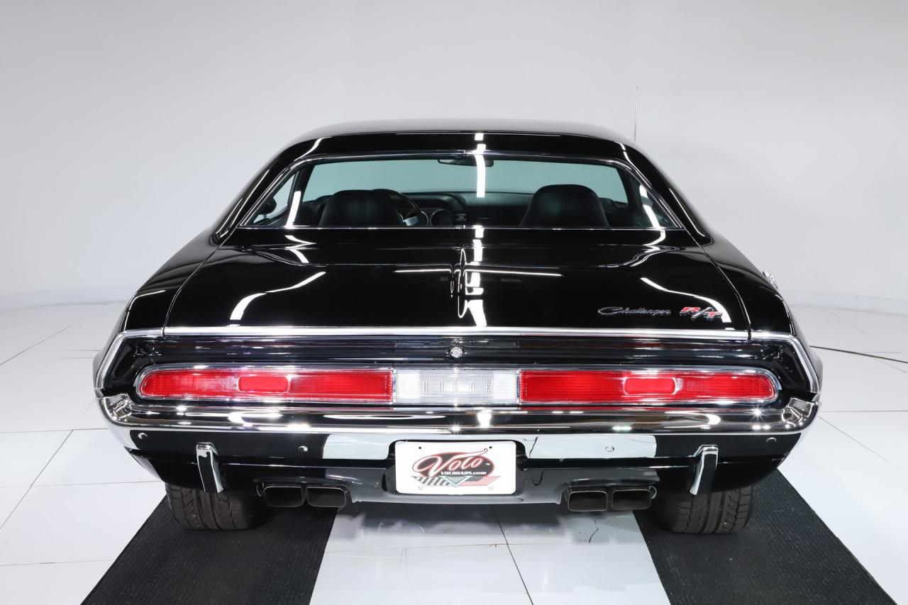 1970 Dodge Challenger R/T Restomod
