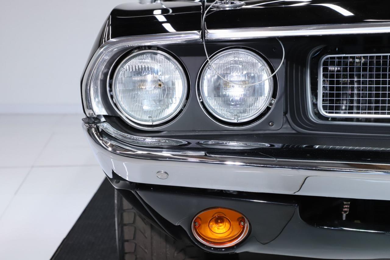1970 Dodge Challenger R/T Restomod
