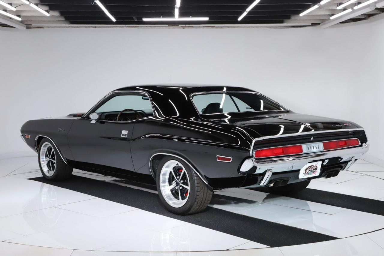 1970 Dodge Challenger R/T Restomod