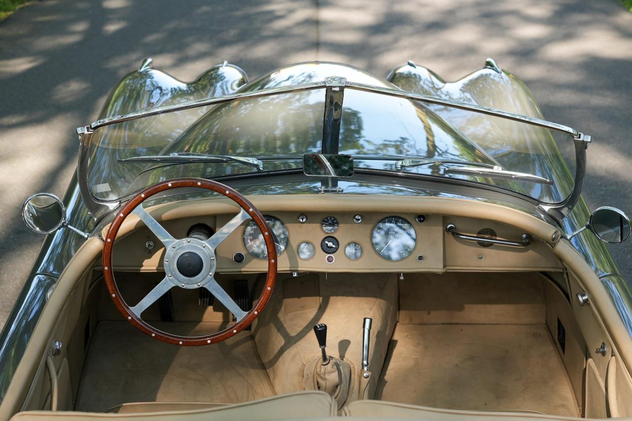 1951 Jaguar XK120 OTS