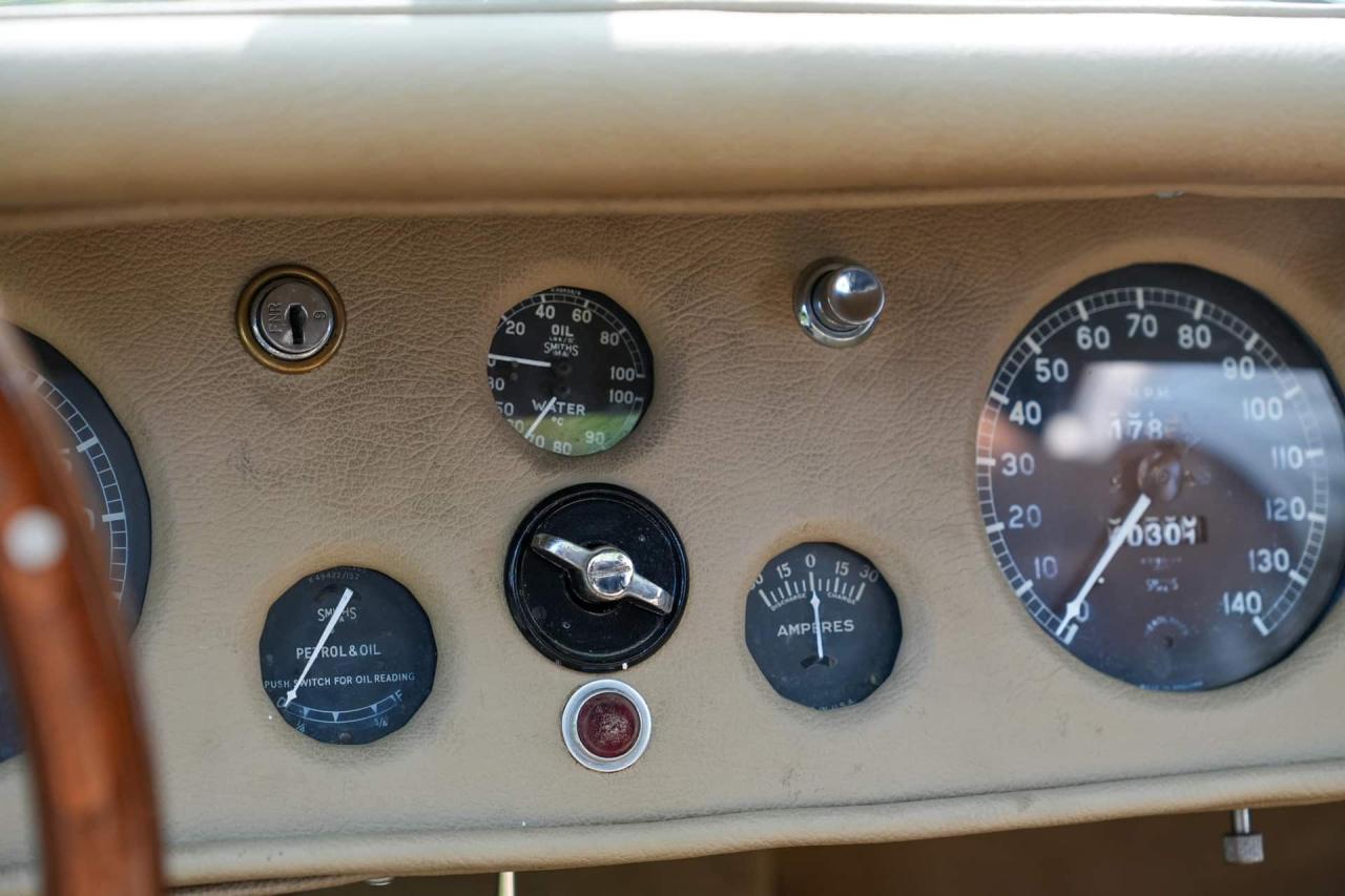 1951 Jaguar XK120 OTS