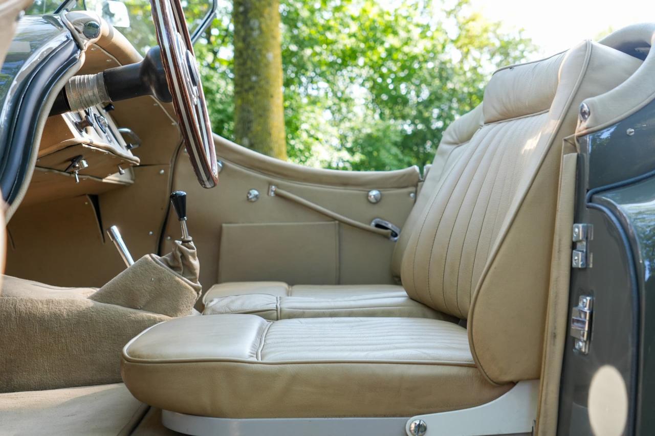 1951 Jaguar XK120 OTS
