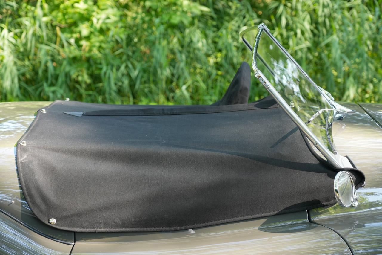 1951 Jaguar XK120 OTS