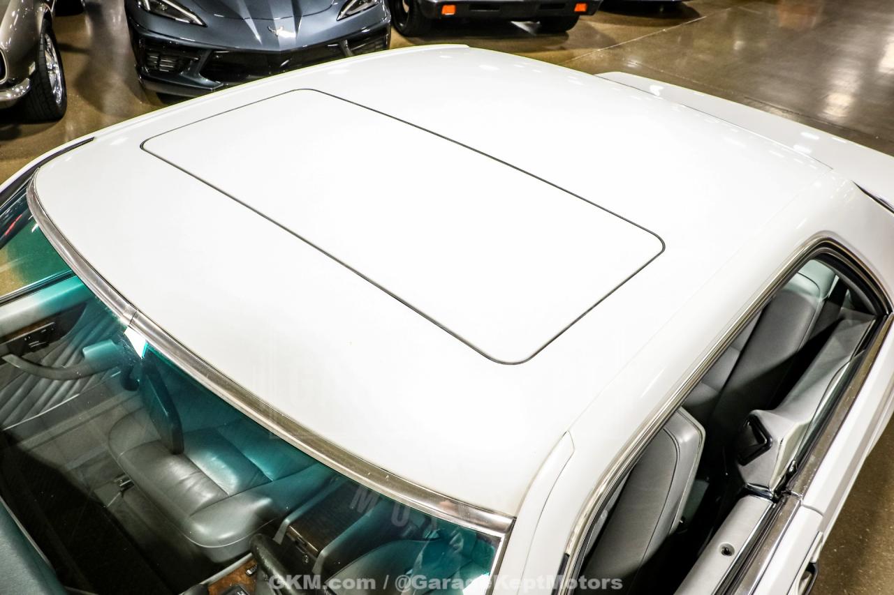 1991 Mercedes - Benz 560-Class