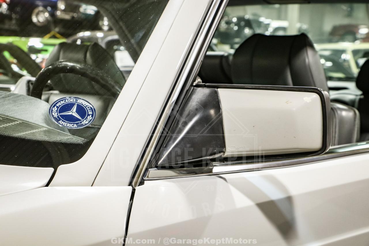 1991 Mercedes - Benz 560-Class