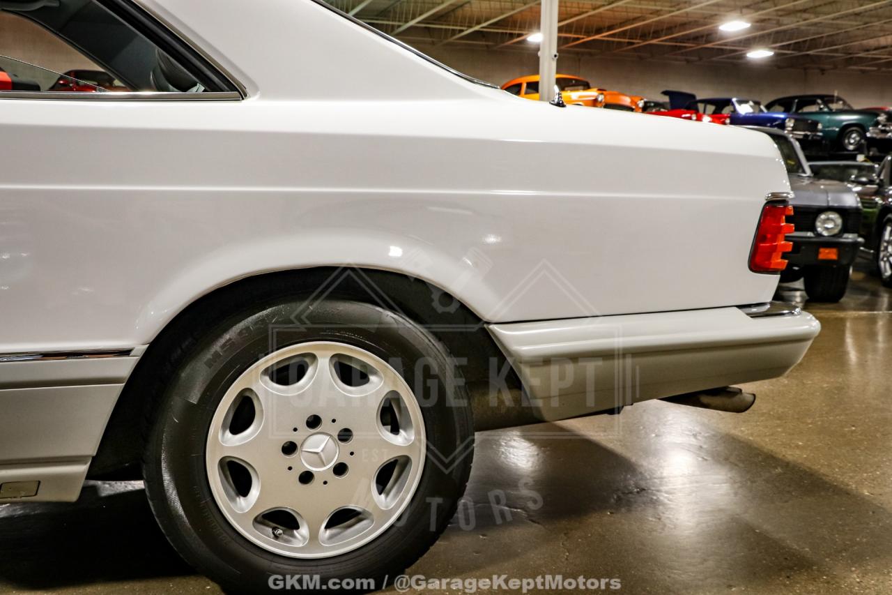 1991 Mercedes - Benz 560-Class