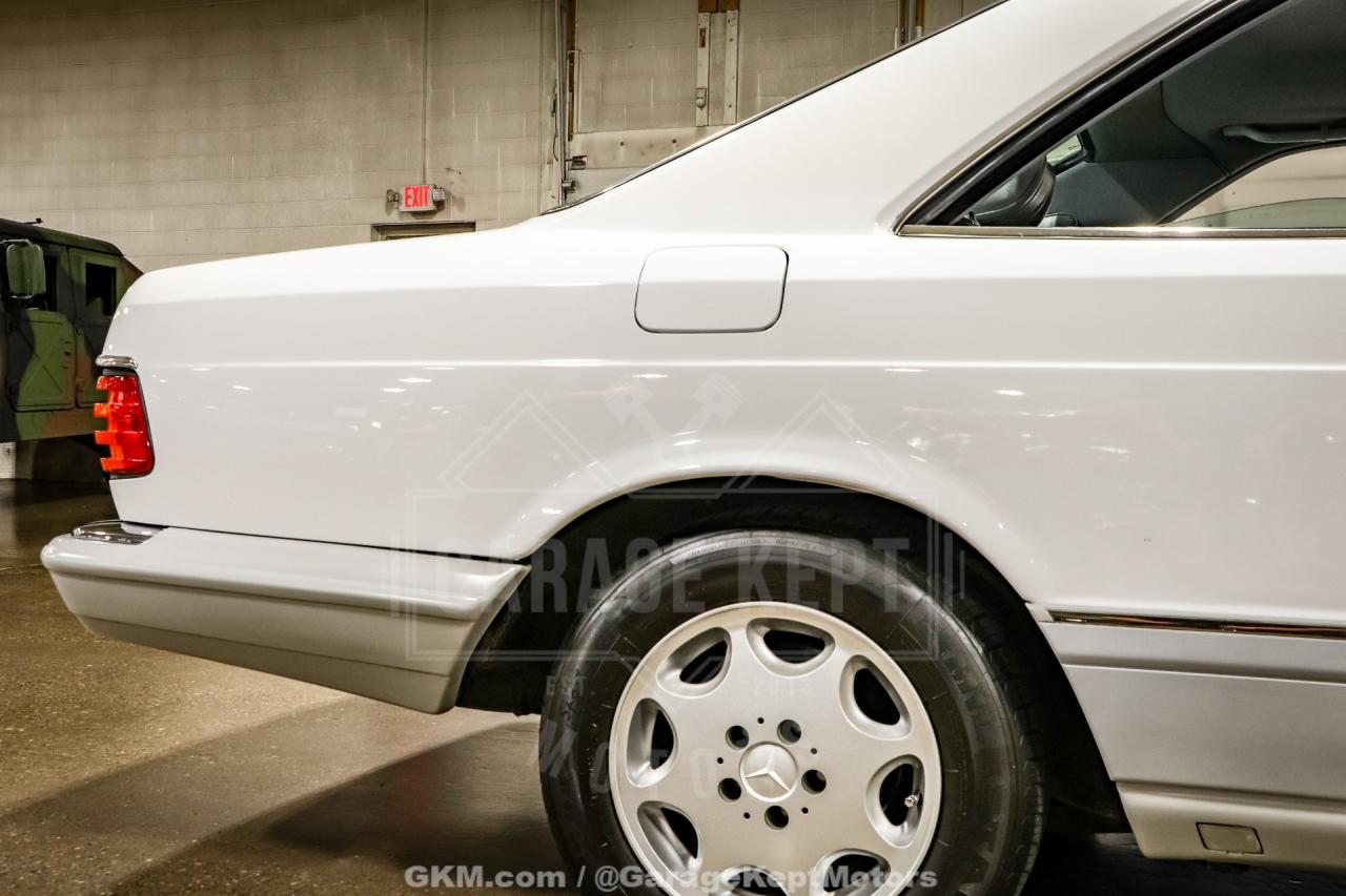 1991 Mercedes - Benz 560-Class