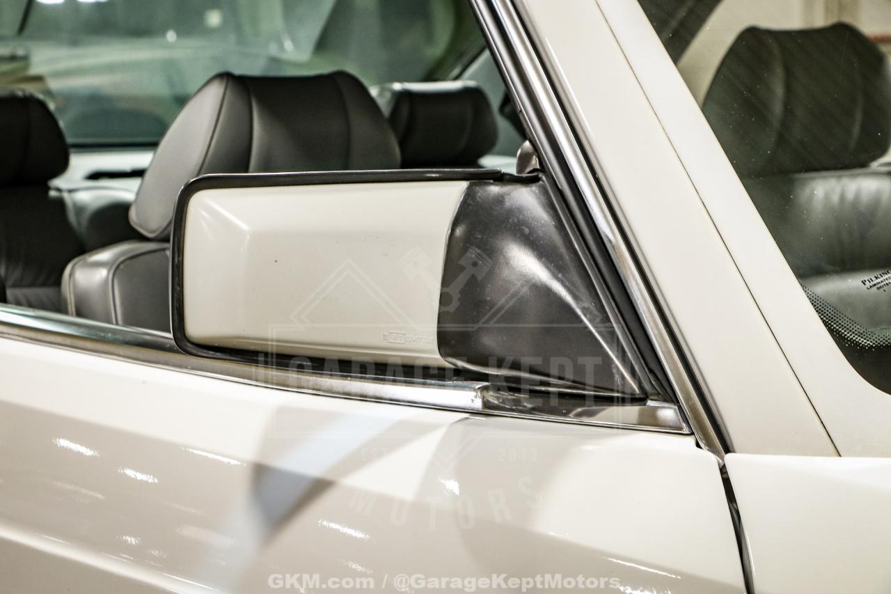 1991 Mercedes - Benz 560-Class