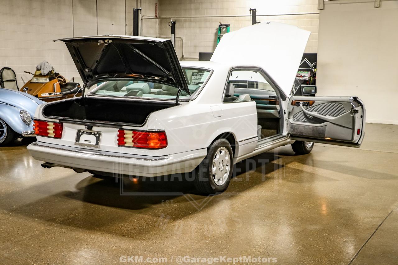 1991 Mercedes - Benz 560-Class