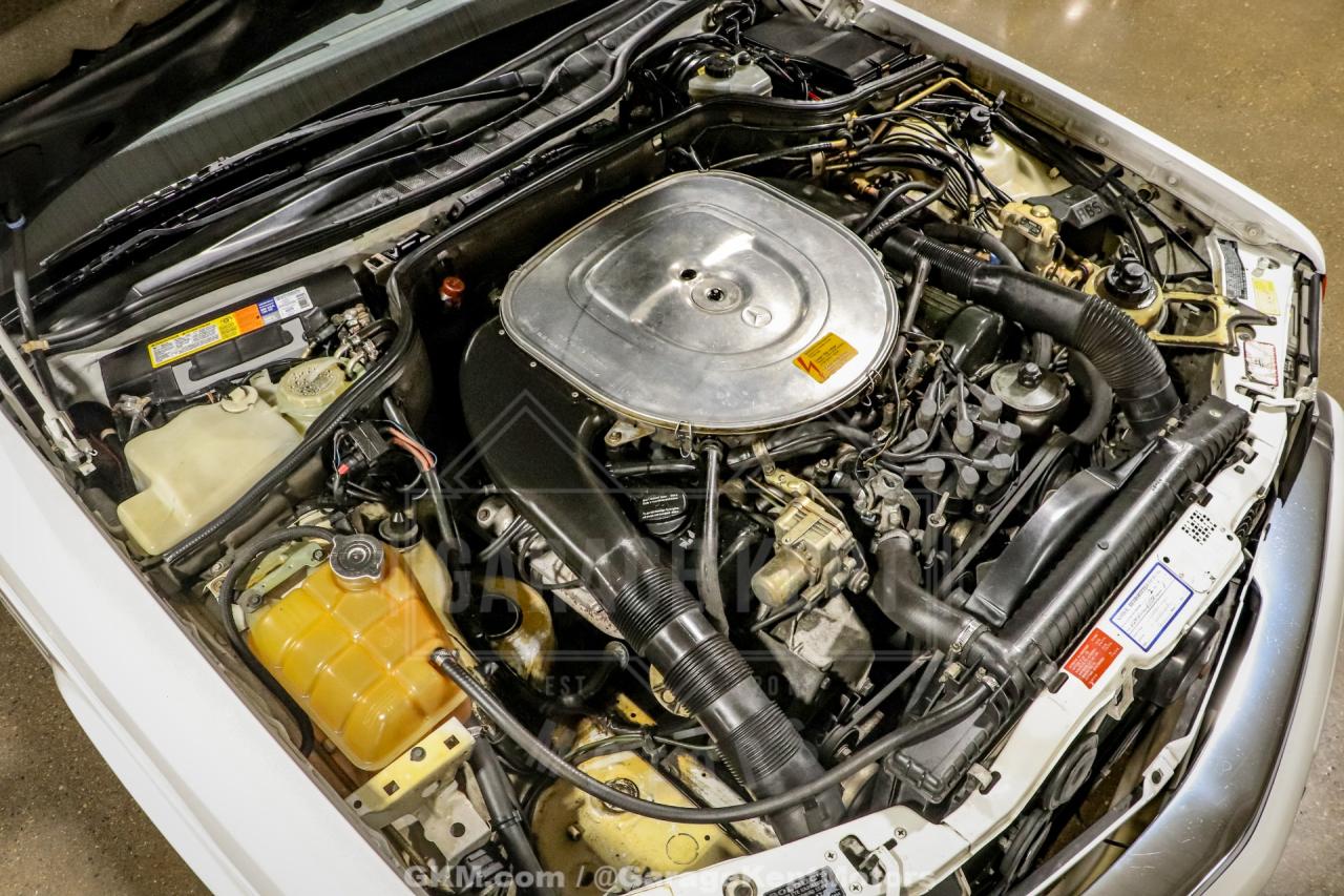 1991 Mercedes - Benz 560-Class