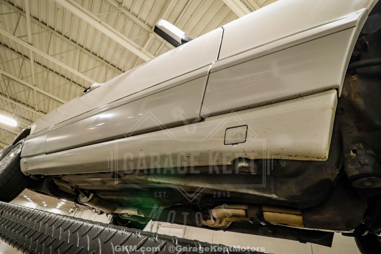 1991 Mercedes - Benz 560-Class