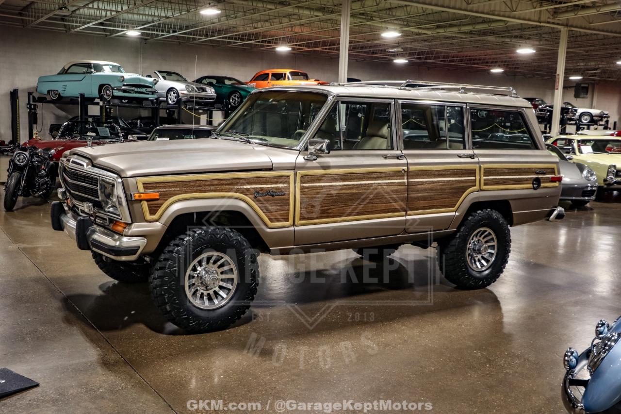 1988 Jeep Grand Wagoneer