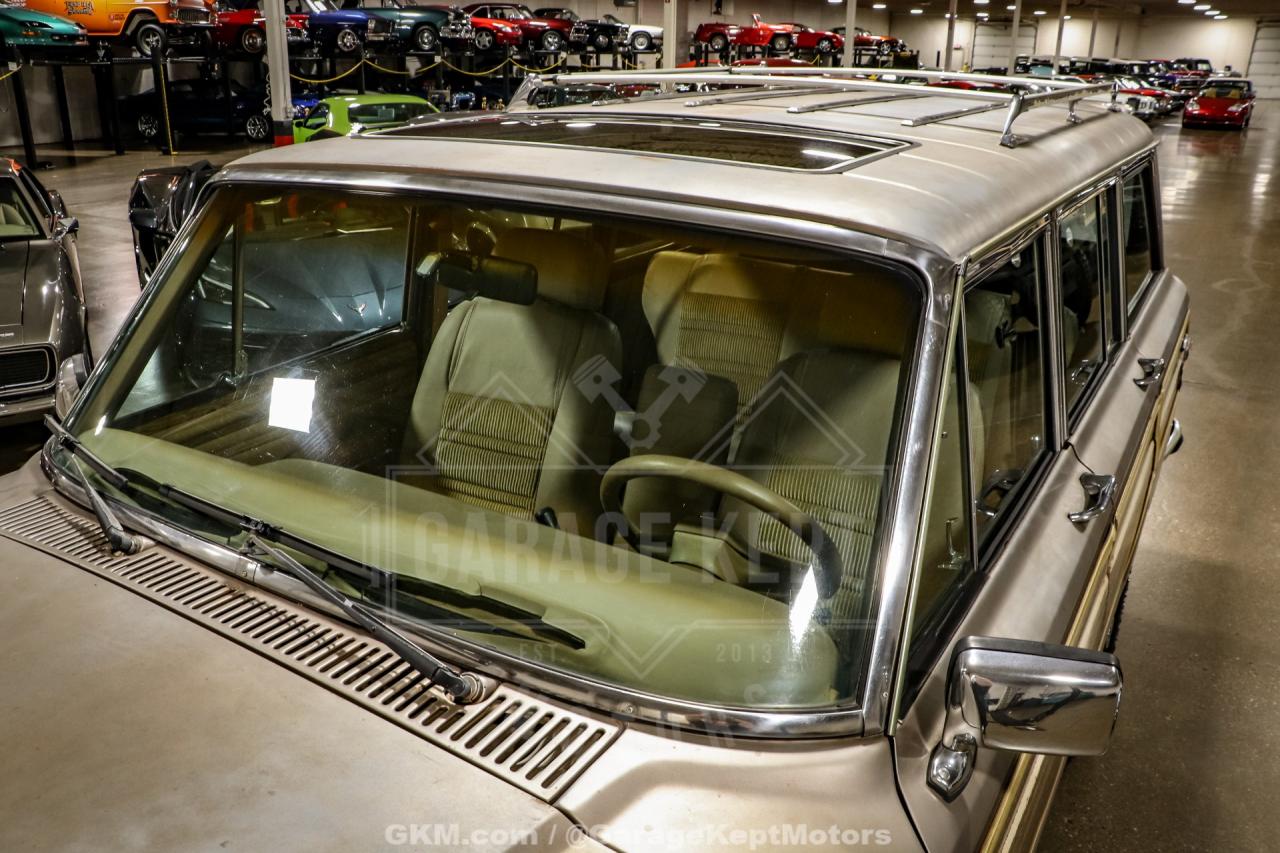 1988 Jeep Grand Wagoneer