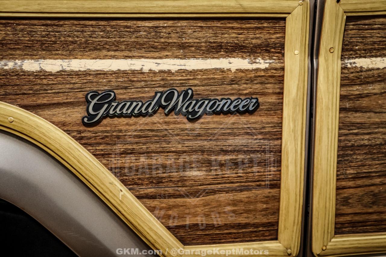1988 Jeep Grand Wagoneer