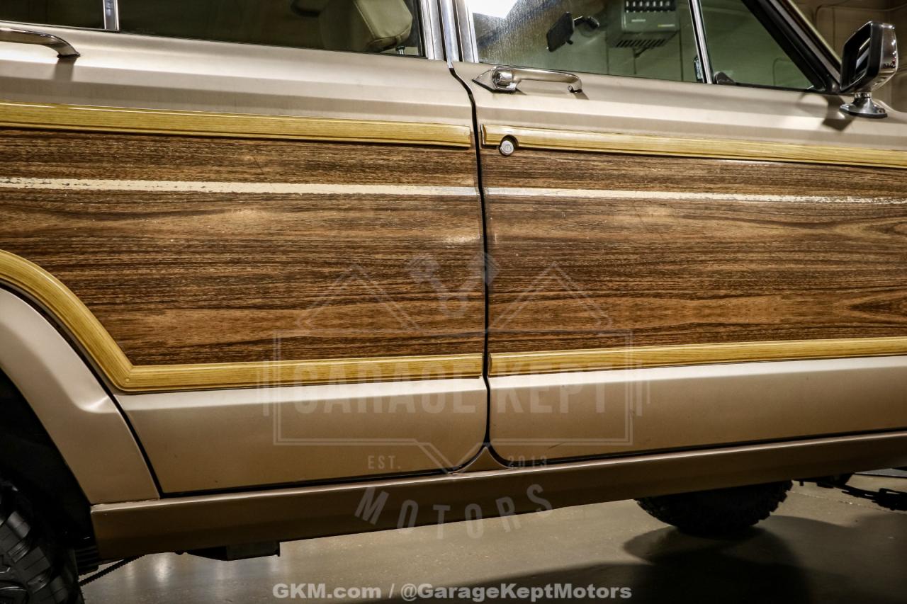 1988 Jeep Grand Wagoneer